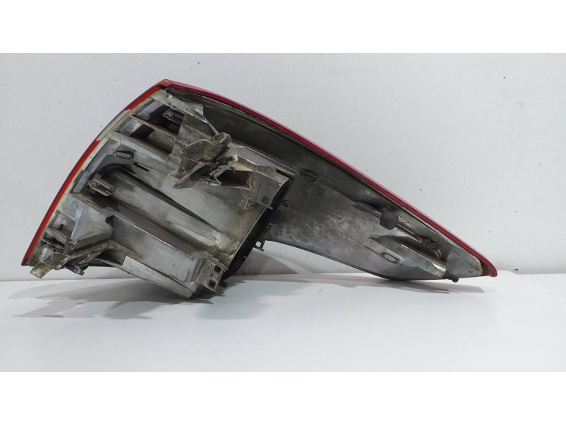 Recambio de piloto trasero izquierdo para citroën c4 picasso sx referencia OEM IAM 96535472580  