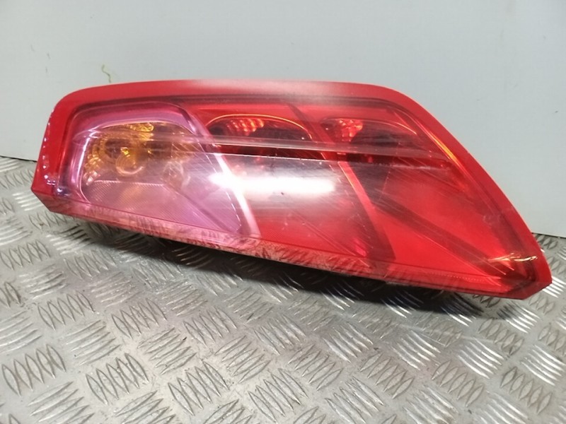 Recambio de piloto trasero derecho para fiat grande punto (199) 1.4 8v dynamic referencia OEM IAM 0051701590  