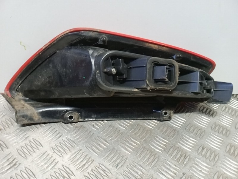 Recambio de piloto trasero derecho para fiat grande punto (199) 1.4 8v dynamic referencia OEM IAM 0051701590  