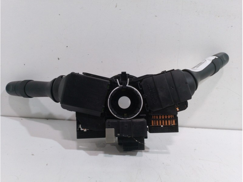 Recambio de mando multifuncion para toyota auris luna referencia OEM IAM 8924502040  