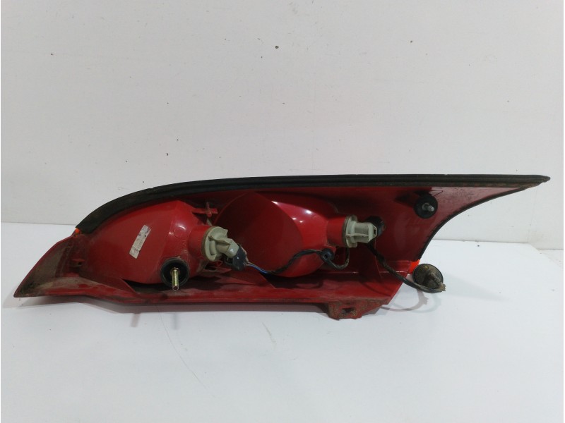 Recambio de piloto trasero derecho para ford focus berlina (cak) ambiente referencia OEM IAM 1214226   Recambio de piloto trasero derecho para ford focus berlina (cak) ambiente referencia OEM IAM 1214226