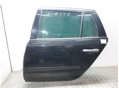 Recambio de puerta trasera izquierda para renault laguna ii grandtour (kg0) gt referencia OEM IAM 7751472440 NEGRO 