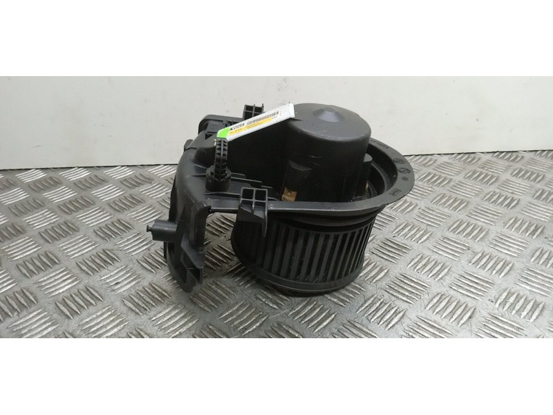 Recambio de motor calefaccion para volkswagen polo berlina (6n1) básico referencia OEM IAM 6N1820021  