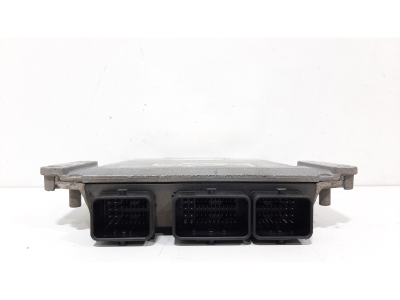 Recambio de centralita motor uce para peugeot 307 break / sw (s1) sw referencia OEM IAM 0281011081 9647472780 