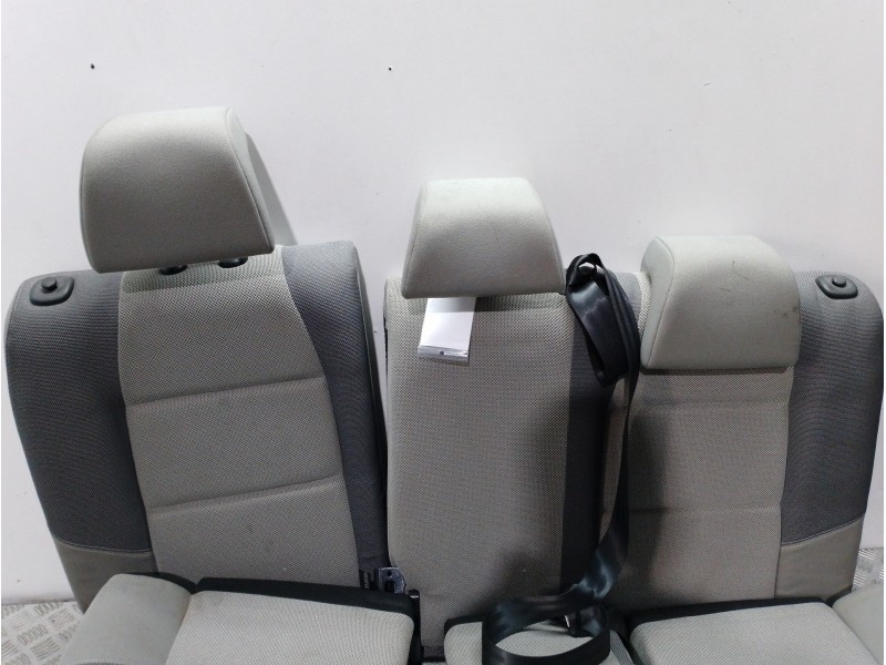 Recambio de asientos traseros para peugeot 207 x-line referencia OEM IAM   