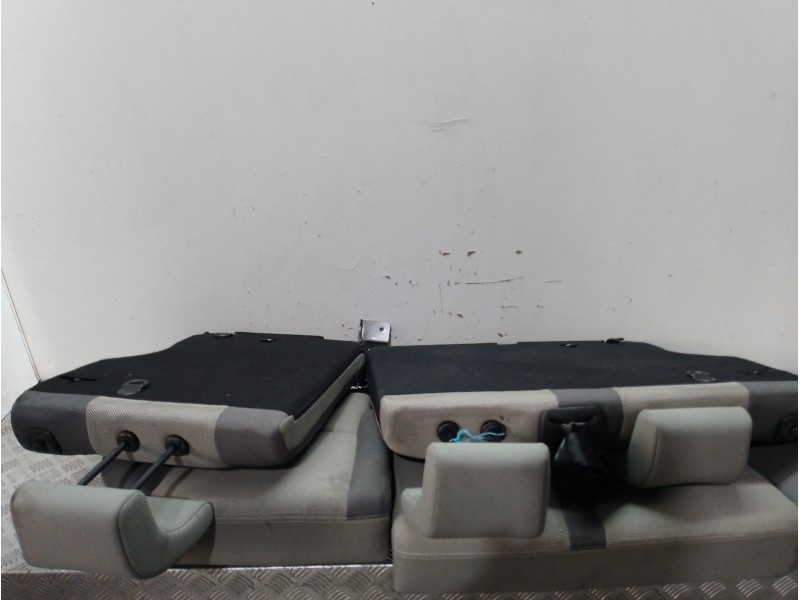 Recambio de asientos traseros para peugeot 207 x-line referencia OEM IAM   