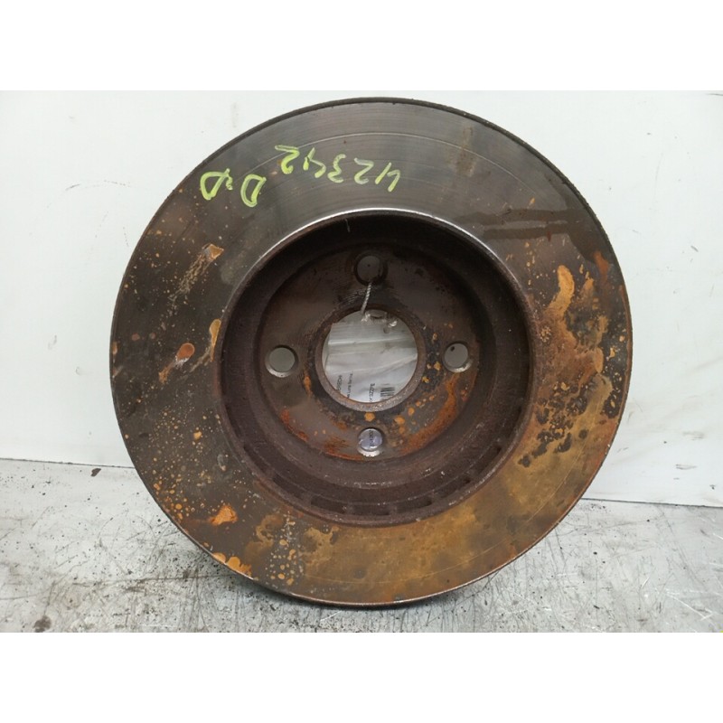 Recambio de disco freno delantero derecho para toyota corolla (e12) 1.6 linea luna berlina referencia OEM IAM 4351202071  