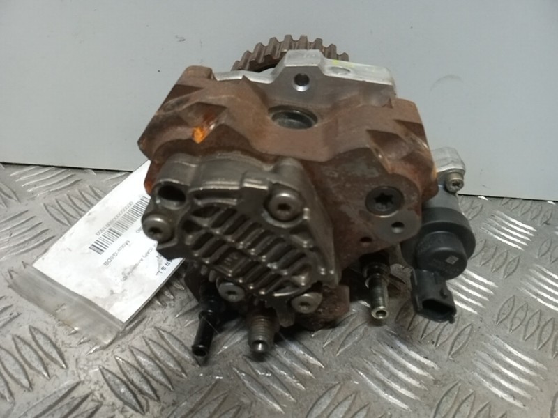 Recambio de bomba inyeccion para ford focus c-max (cap) ambiente (d) referencia OEM IAM 9651844380  