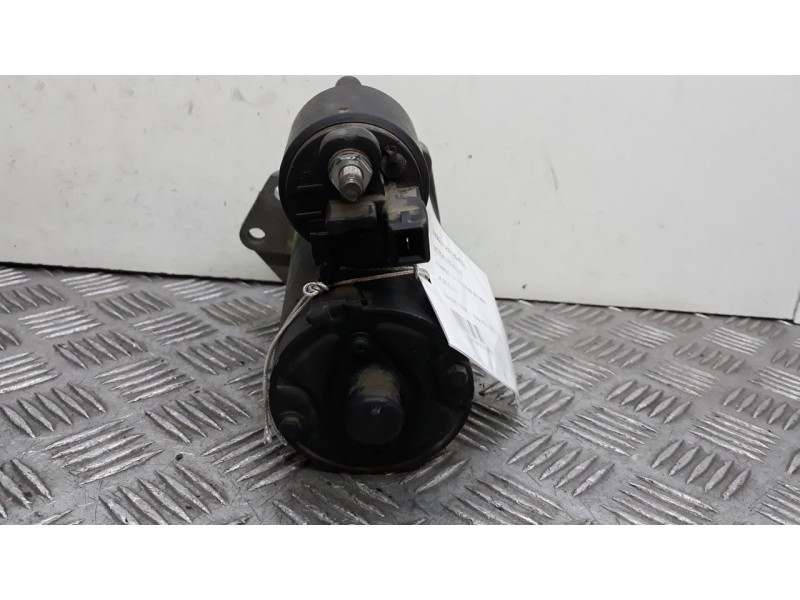 Recambio de motor arranque para volkswagen polo berlina (6n1) básico referencia OEM IAM 036911023Q  