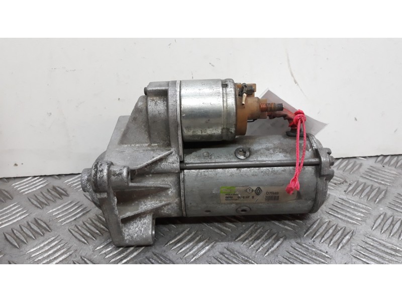 Recambio de motor arranque para renault megane ii berlina 5p dynamique referencia OEM IAM 8200331251  