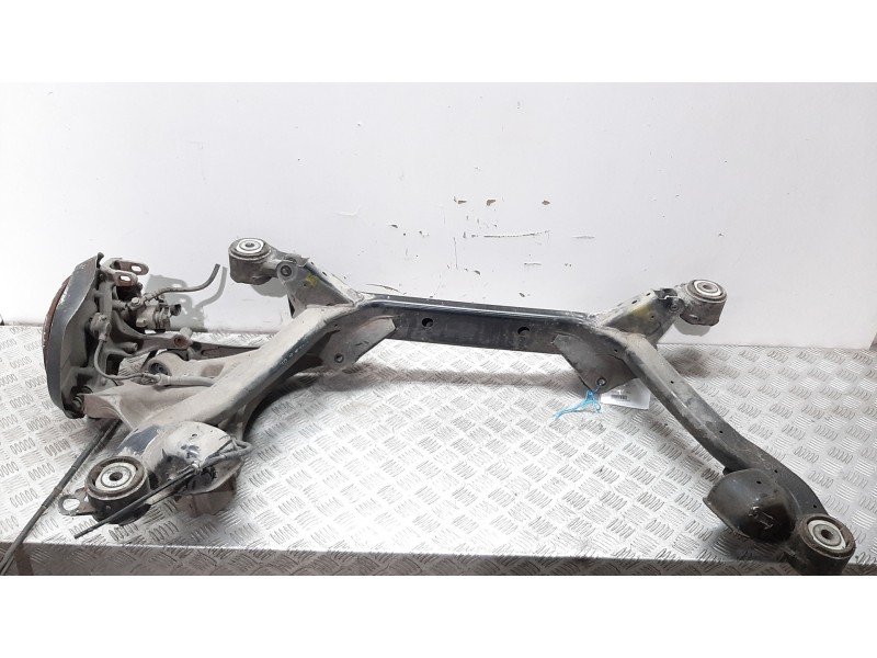 Recambio de puente trasero para audi a4 avant (b5) 1.9 tdi referencia OEM IAM 220601G1  