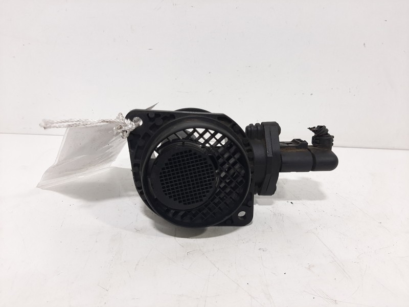 Recambio de caudalimetro para volkswagen polo (9n3) advance referencia OEM IAM 038906461B  