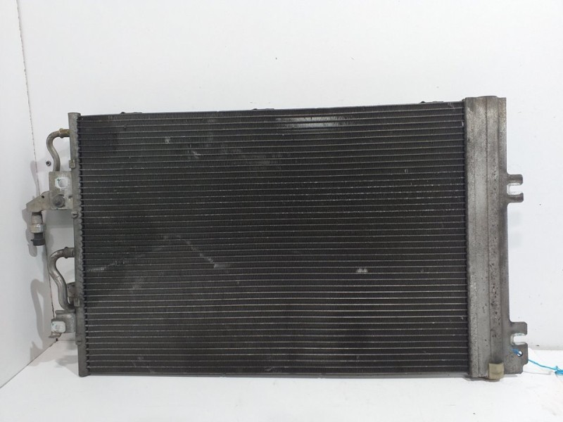 Recambio de condensador / radiador aire acondicionado para opel zafira b cosmo referencia OEM IAM 13129192  