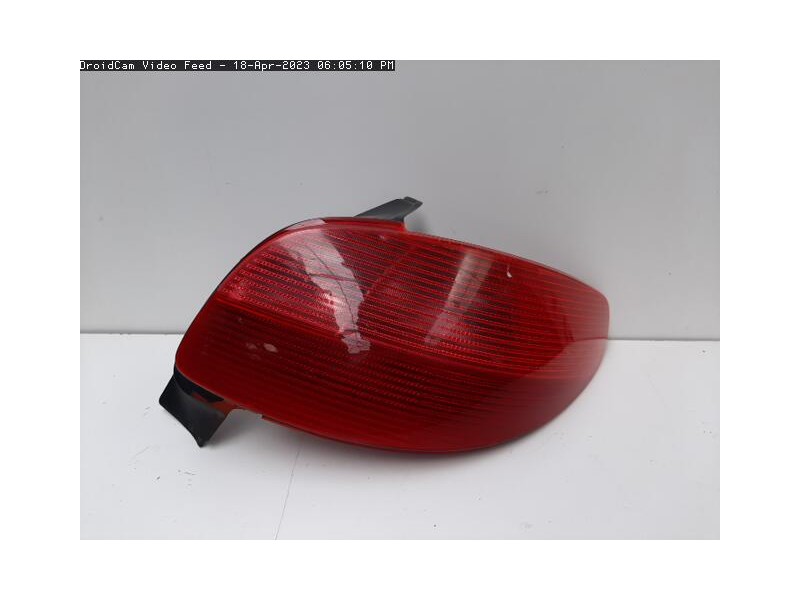 Recambio de piloto trasero derecho para peugeot 206 berlina xr referencia OEM IAM   