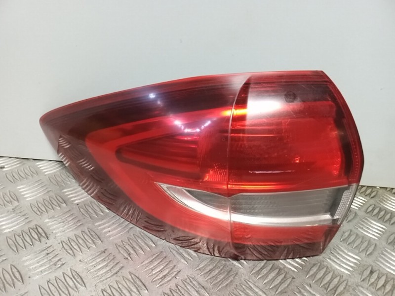 Recambio de piloto trasero izquierdo para ford c-max (ceu) trend referencia OEM IAM 1899778  