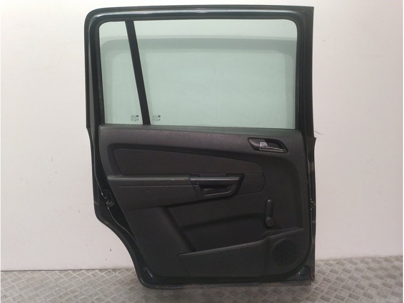 Recambio de puerta trasera izquierda para opel zafira b cosmo referencia OEM IAM 124241 NEGRO 