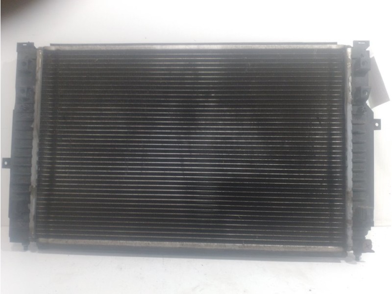 Recambio de radiador agua para volkswagen passat berlina (3b3) advance referencia OEM IAM 8D0121251BB   Recambio de radiador agua para volkswagen passat berlina (3b3) advance referencia OEM IAM 8D0121251BB