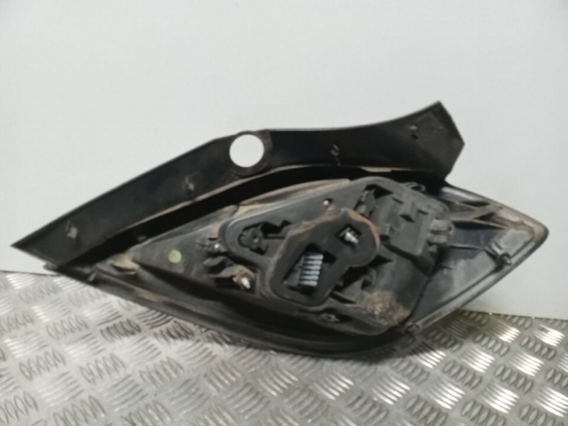 Recambio de piloto trasero izquierdo para opel astra h berlina cosmo referencia OEM IAM   