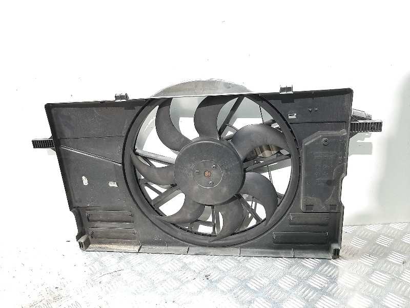 Recambio de electroventilador para volvo v50 familiar 2.5 20v turbo cat referencia OEM IAM 3M518C607GB  