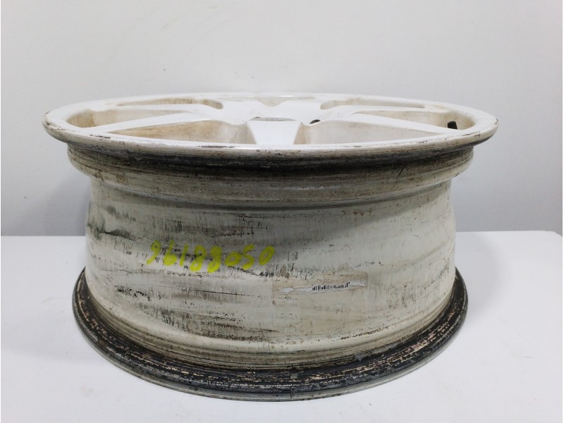 Recambio de llanta aluminio 17 pulgadas para ford focus berlina (cap) ambiente (d) referencia OEM IAM   