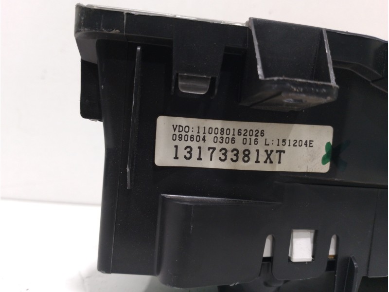 Recambio de cuadro instrumentos para opel meriva cosmo referencia OEM IAM 13173381XT 110080162026 