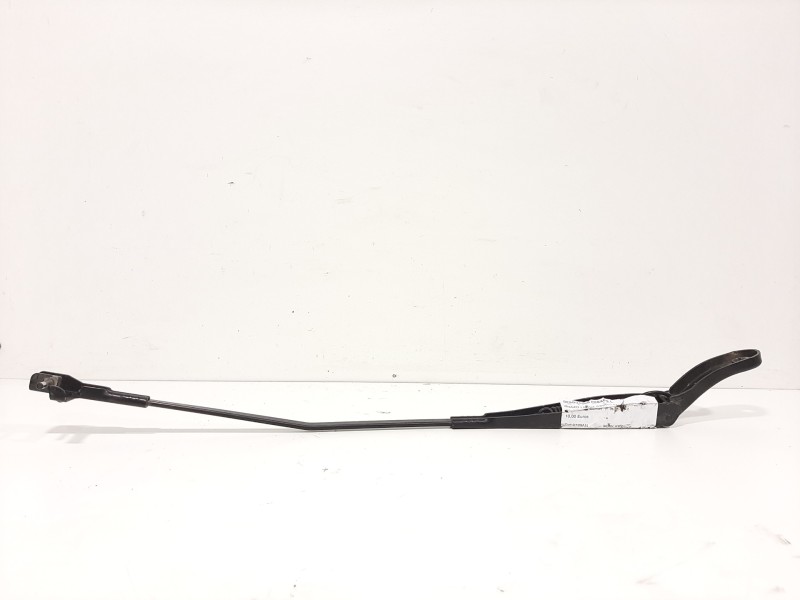 Recambio de brazo limpia delantero derecho para peugeot 207 confort referencia OEM IAM 6429AN  