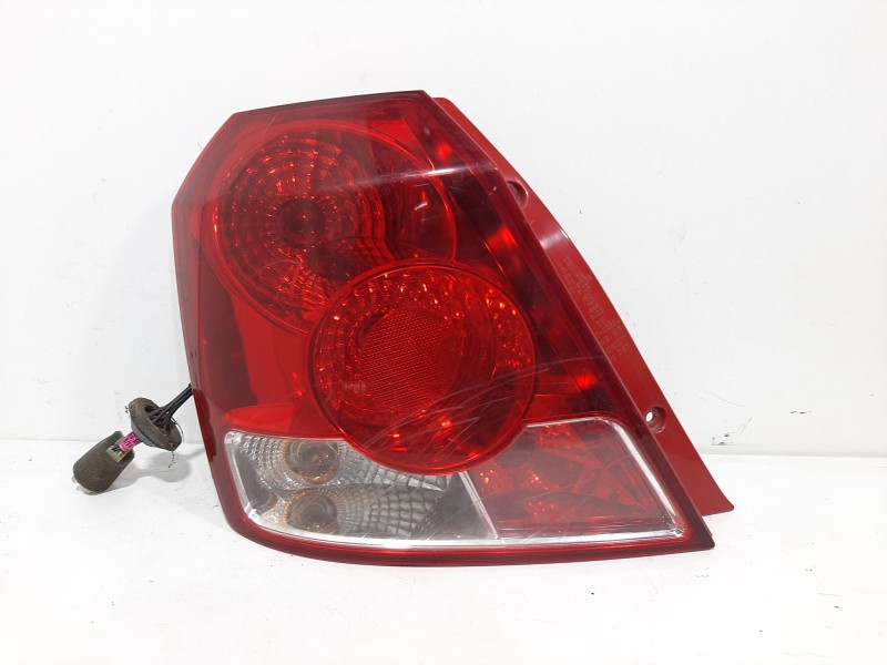 Recambio de piloto trasero izquierdo para chevrolet kalos 1.4 se referencia OEM IAM 96540268  