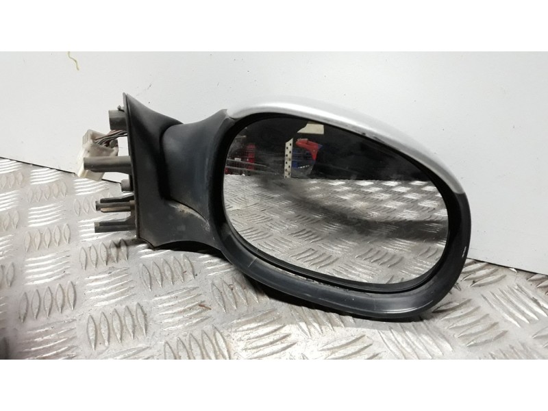 Recambio de retrovisor derecho para citroën xsara picasso 2.0 hdi referencia OEM IAM   