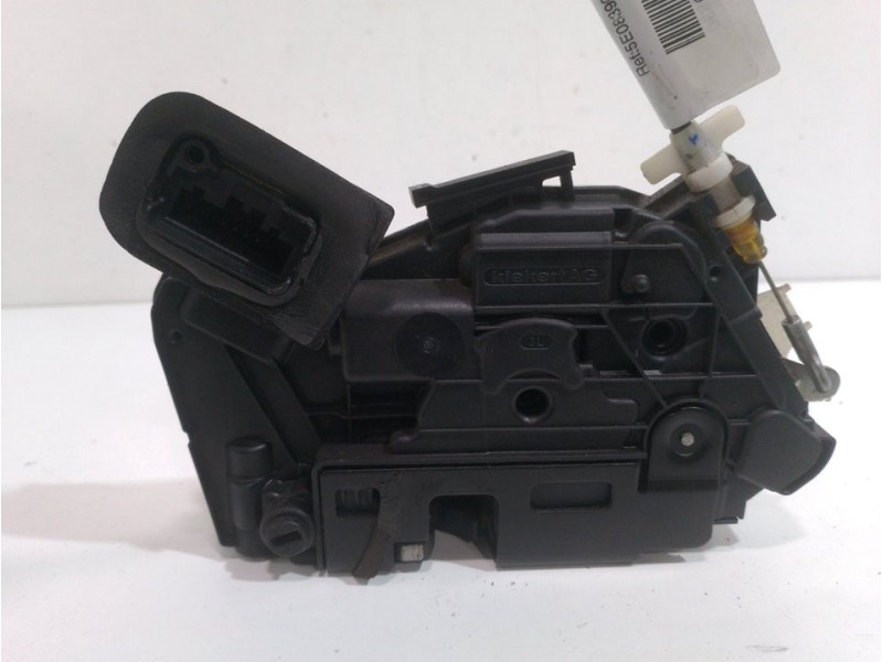 Recambio de cerradura puerta trasera izquierda para skoda rapid ambition referencia OEM IAM 5E0839015A 7 PINES 