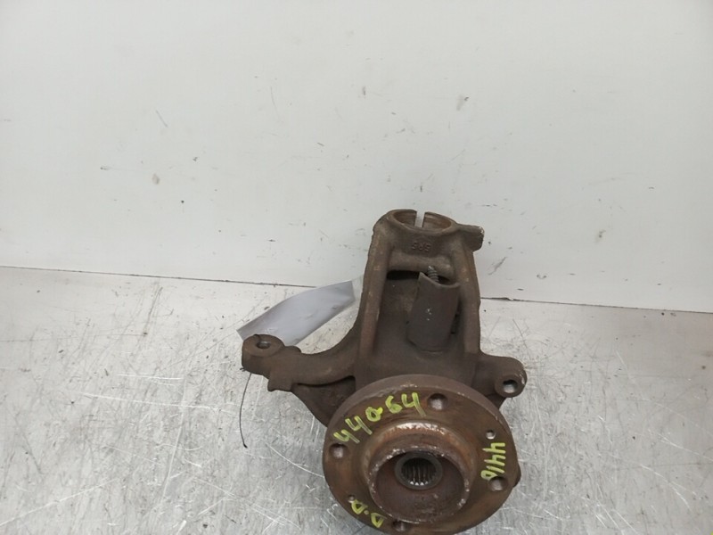 Recambio de mangueta delantera derecha para citroën c3 1.4 audace referencia OEM IAM 1607557580  