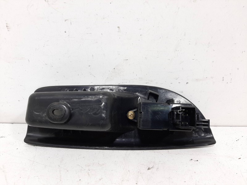 Recambio de mando elevalunas delantero derecho para daewoo nubira berlina sx (1999) referencia OEM IAM 96269358  
