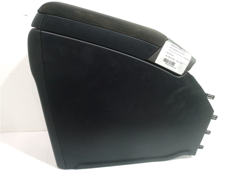 Recambio de apoyabrazos central para toyota prius (nhw30) plug-in hybrid advance referencia OEM IAM 5890147090  