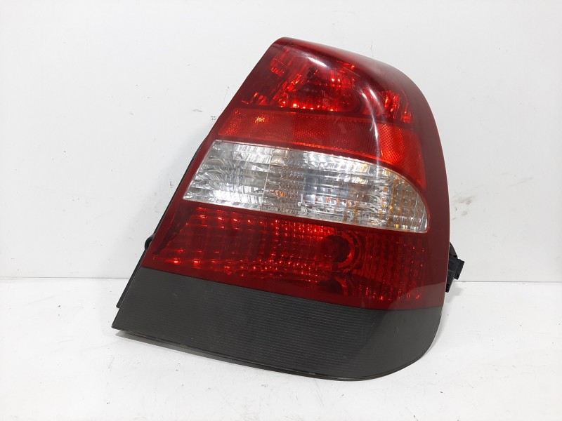 Recambio de piloto trasero derecho para daewoo nubira berlina sx (1999) referencia OEM IAM 96272129  