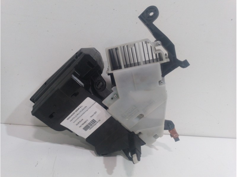 Recambio de pantalla multifuncion para toyota prius (nhw30) plug-in hybrid advance referencia OEM IAM 766468210  