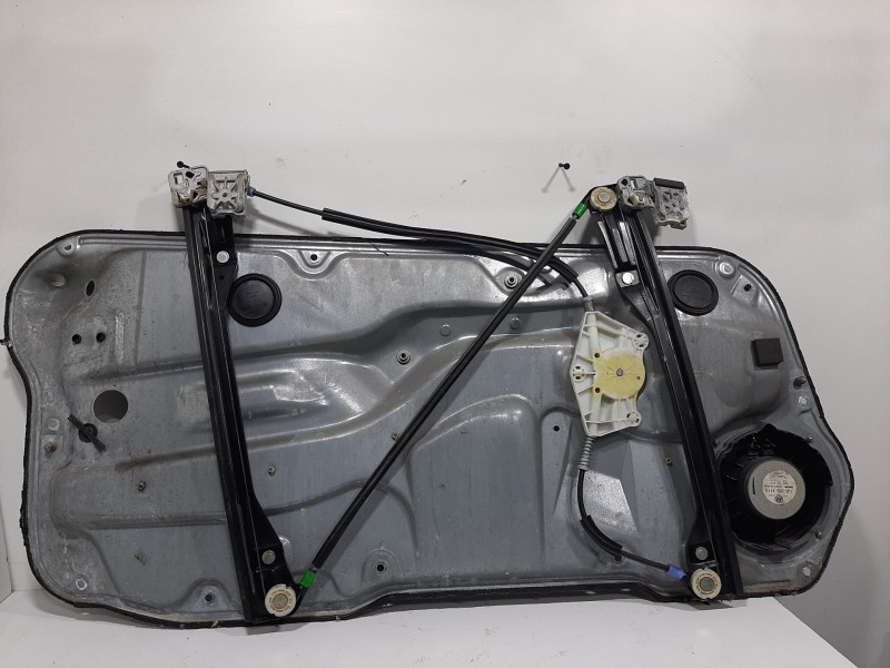 Recambio de elevalunas delantero derecho para volkswagen golf iv berlina (1j1) básico referencia OEM IAM 1J1959802D CONFORT 