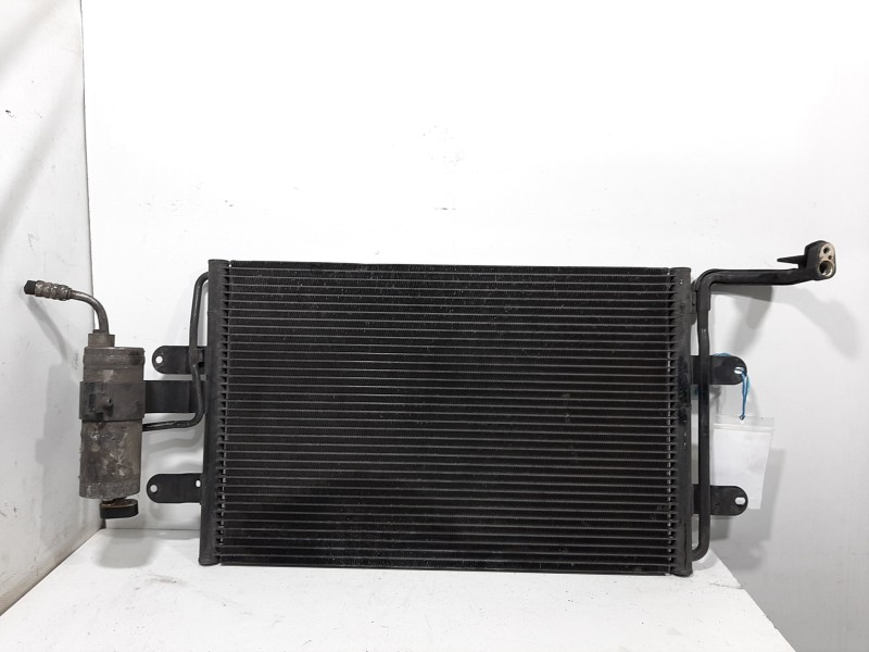 Recambio de condensador / radiador aire acondicionado para seat toledo (1m2) stella referencia OEM IAM 8N0820411A  