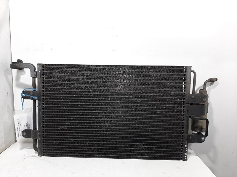 Recambio de condensador / radiador aire acondicionado para seat toledo (1m2) stella referencia OEM IAM 8N0820411A  