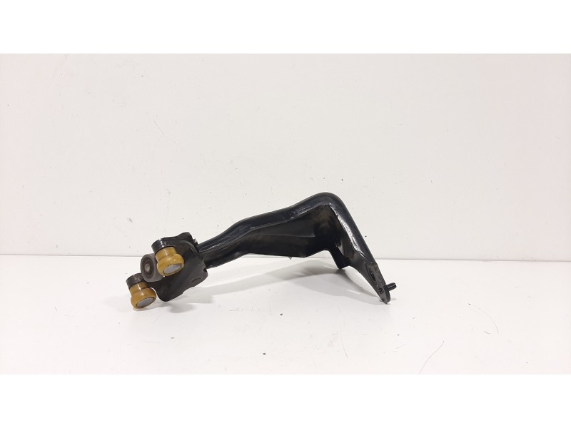 Recambio de bisagra puerta trasera derecha para citroën jumpy hdi 120 fap l2 kombi (6 sitze) referencia OEM IAM   
