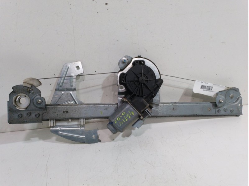 Recambio de elevalunas delantero derecho para peugeot 107 básico referencia OEM IAM 118670 2 PINES 