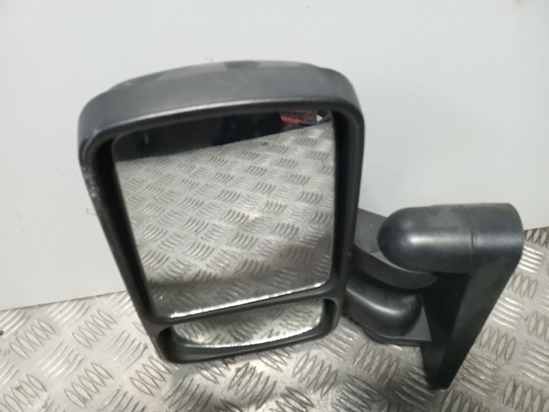 Recambio de retrovisor izquierdo para renault trafic (desde 5.89) referencia OEM IAM   