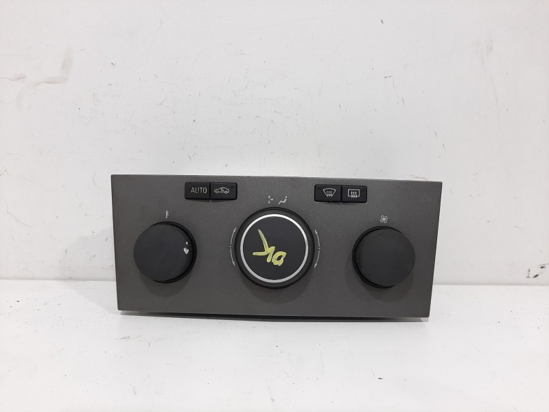 Recambio de mando calefaccion / aire acondicionado para opel astra h berlina cosmo referencia OEM IAM 13201297  