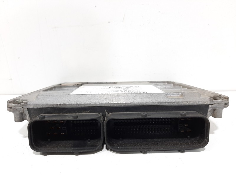 Recambio de centralita motor uce para seat ibiza (6l1) stella referencia OEM IAM 03E906033P 5WP4019605 