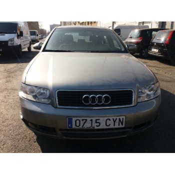 AUDI A4 BERLINA (8E)