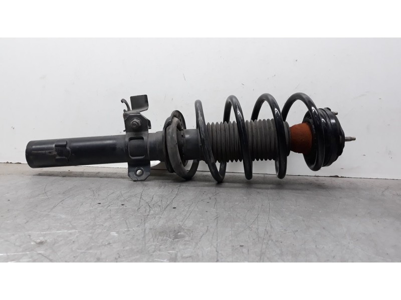 Recambio de amortiguador delantero derecho para ford mondeo berlina (ge) ambiente referencia OEM IAM 1305647  