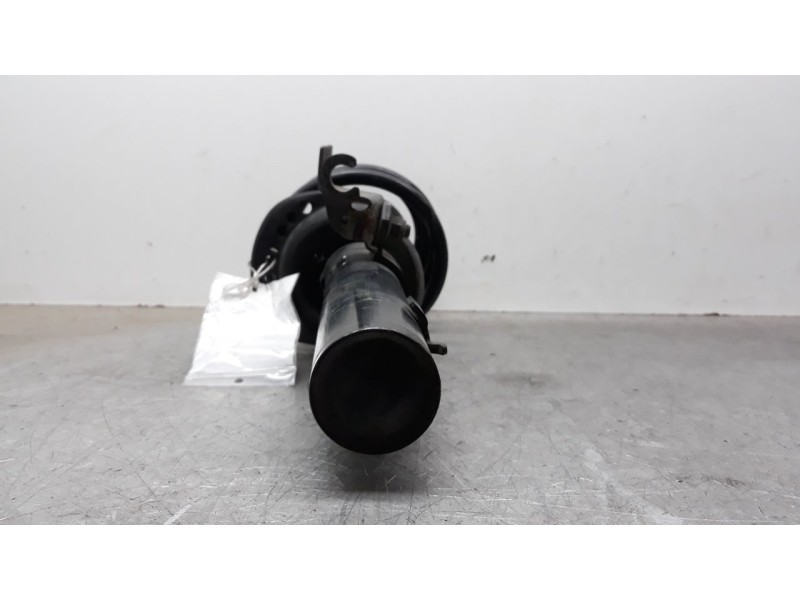 Recambio de amortiguador delantero derecho para ford mondeo berlina (ge) ambiente referencia OEM IAM 1305647  