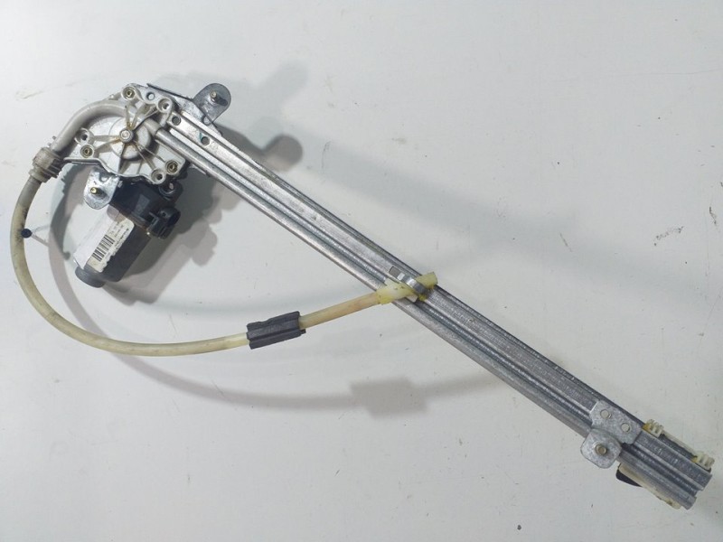 Recambio de elevalunas trasero izquierdo para renault laguna ii (bg0) authentique referencia OEM IAM 8200000573  