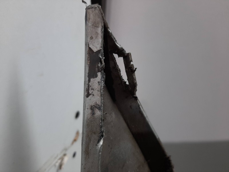 Recambio de paragolpes trasero para bmw serie 3 berlina (e46) 320d referencia OEM IAM  PLATA 