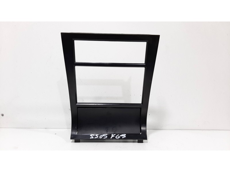 Recambio de cenicero para ssangyong musso pick up 2.9 referencia OEM IAM 7794105401   Recambio de cenicero para ssangyong musso pick up 2.9 referencia OEM IAM 7794105401