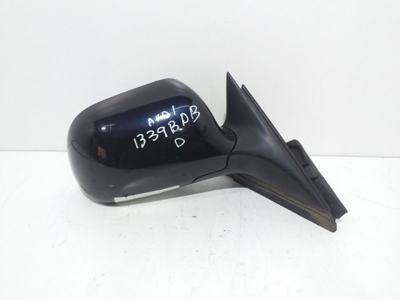 Recambio de retrovisor derecho para audi a4 berlina (b5) 1.8 referencia OEM IAM  010595  Recambio de retrovisor derecho para audi a4 berlina (b5) 1.8 referencia OEM IAM  010595