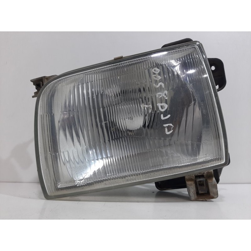 Recambio de faro izquierdo para nissan pick-up (d22) cabina simple diesel referencia OEM IAM 11024717 260603S225 